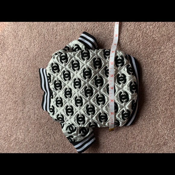 RE-POSHING Black and White Dog Jacket - Picture 4 of 11